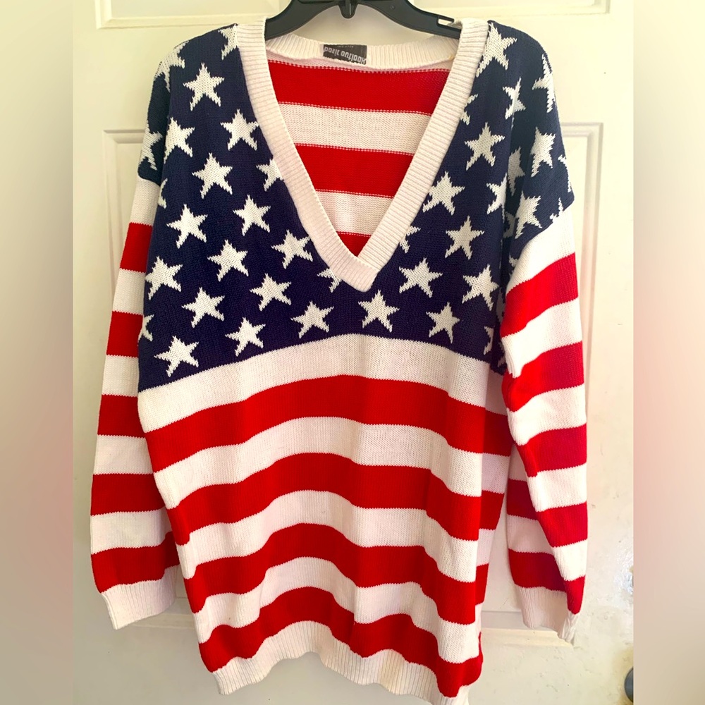 VTG Early 80’s Women’s 4th Of July Sweater XL-XXL By Basic Outlook